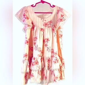 NWT Ele Story Dusty‎ Peach Floral Flutter Sleeve Tiered Dress